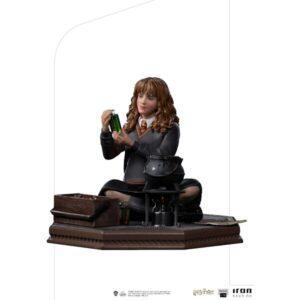 Soška Iron Studios Harry Potter - Hermione Granger Polyjuice Art Scale 1/10